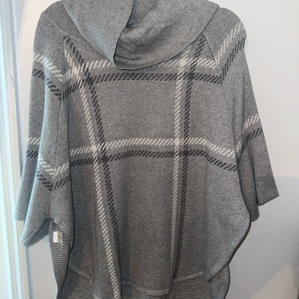 LOFT Gray Shrug Sweater Lightweight Knit